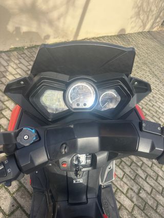 Wottan storm 125cc Roja