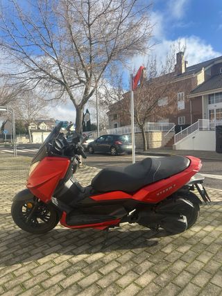 Wottan storm 125cc Roja