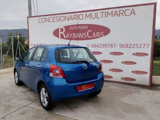 Toyota Yaris 2010