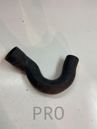 Peugeot 504 manguito agua ref: 420360158