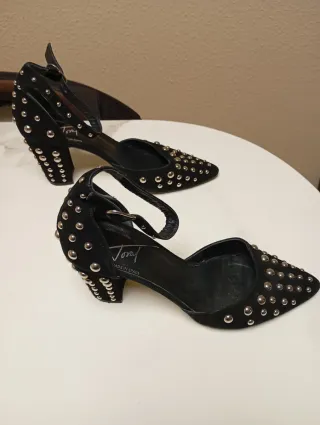 Zapatos Toral Talla 38 Negros