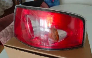 Piloto Trasero Derecho Seat Ibiza 6L