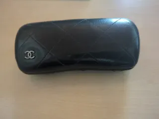 Funda Gafas Chanel Piel Negra