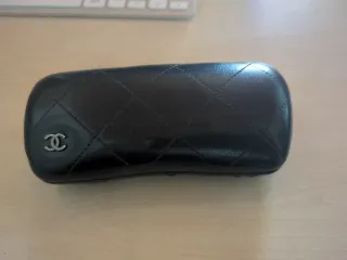 Funda Gafas Chanel Piel Negra