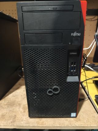 Fujitsu P557 E85+ Desktop PC Preto
