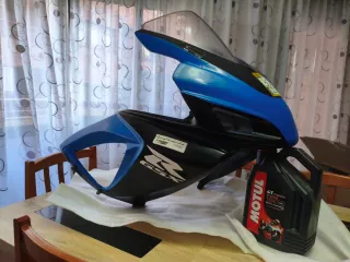 Carenado Suzuki GSXR Circuito