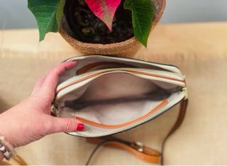 Bolso Michael Kors Beige y Marrón