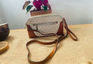 Bolso Michael Kors Beige y Marrón