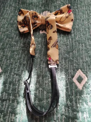 Pajarita infantil con estampado de ositos pescador