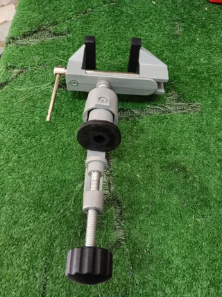 Morsa da banco HOTECHE in alluminio