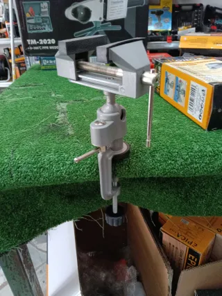 Morsa da banco HOTECHE in alluminio