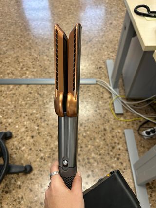 Plancha Dyson Gold/Gray