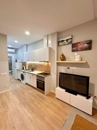 Local comercial en venta en Collblanc en Hospitalet de Llobregat, L´