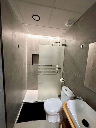 Local comercial en venta en Collblanc en Hospitalet de Llobregat, L´