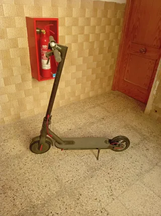 Patinete Eléctrico Xiaomi M365