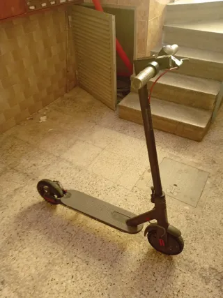 Patinete Eléctrico Xiaomi M365