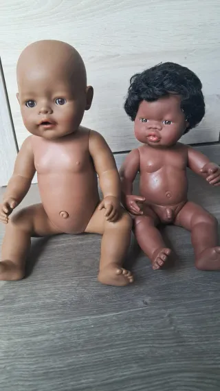 Lote 2 Muñecos Bebé (Baby Born y Miniland)