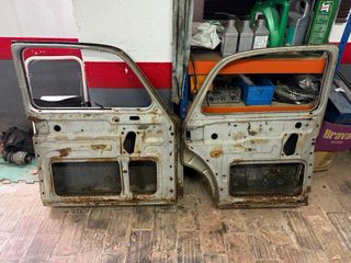 Mercedes Ponton 4 puertas