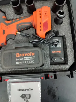 Llave de impacto Bravolu para piezas