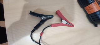 Cargador Batería Coche Black+Decker