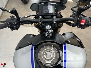 YAMAHA MT 09 SP 35KW | 2022 | 19.100kms | 95€/mes