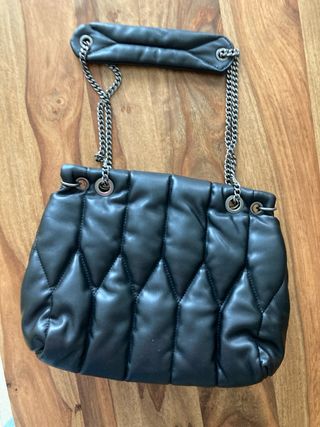 Bolso negro Zara