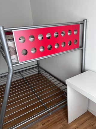 Cama litera 135/105cm metal roja