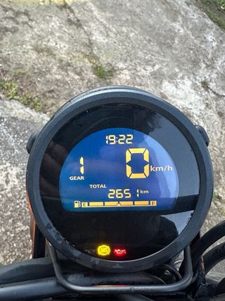 Honda CL 500 2023 - 2700 km