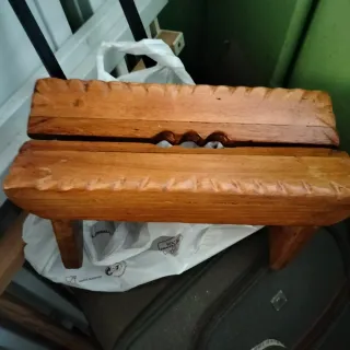 Banco decorativo de madera