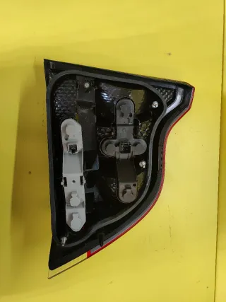 PILOTO TRASERO IZQUIERDO VOLVO S60