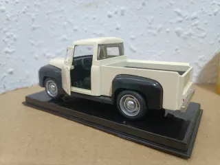 Camioneta Réplica 1:43 juguete