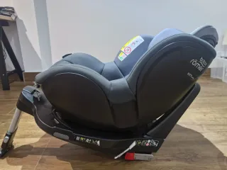 Silla Bebé Britax Römer con Isofix.