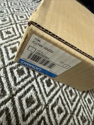 OMRON CJ1W-ID232 Módulo de Entrada