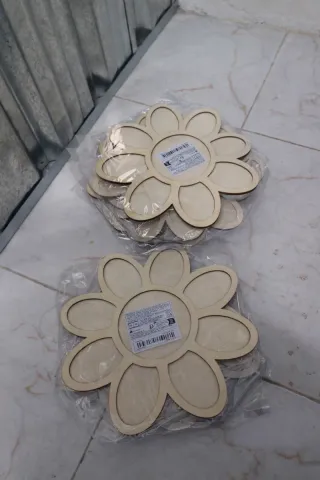 Vassoi sensoriali per bambini a forma di fiore