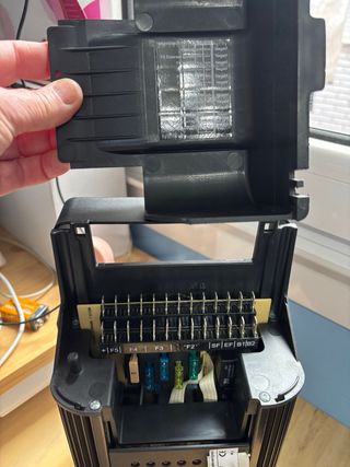 Cargador distribuidor Nordelettronica 12V