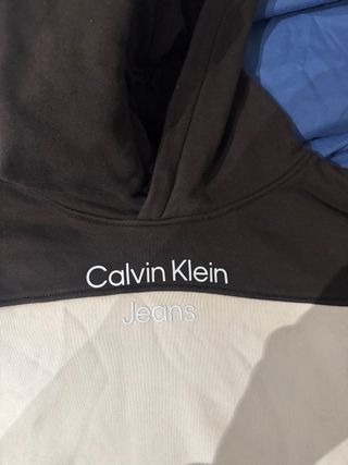 Sudadera Calvin Klein niño T12 negra y azul