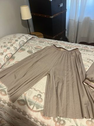 Conjunto Blusa y Pantalón Falda Rayas