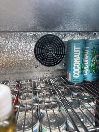 Nevera expositora bebidas