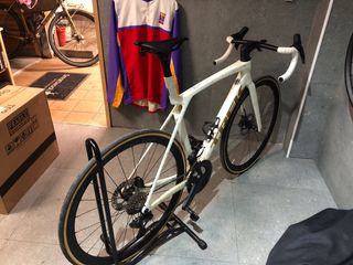 Trek Madone SLR 7 Gen 8 Talla M/L. Oportunidad!