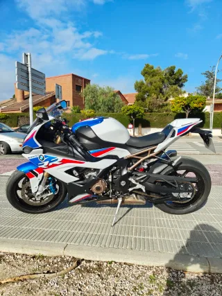 BMW S1000RR