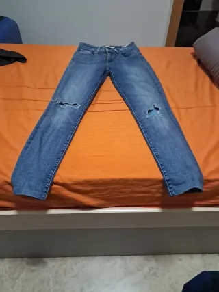 Pantalones Levis mujer