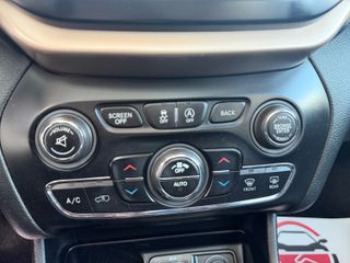 Jeep Cherokee 2.0 LIMITED 140