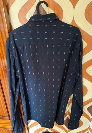 Lote 2 Camisas: Vaquera y Estampada