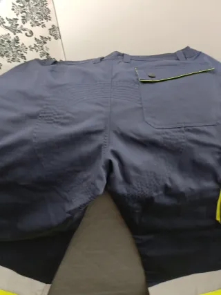 Pantalón de trabajo Wurth azul y amarillo