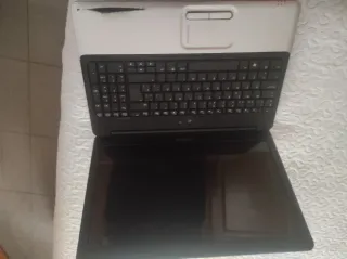 Portátil HP Presario CQ60. Sin disco duro