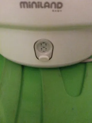 Esterilizador de biberones Miniland