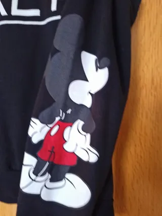 Sudadera Mickey Mouse Negra.