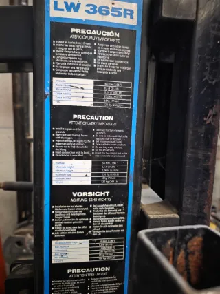 Patas elevadoras para escenario