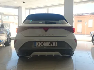 CUPRA Leon 2024