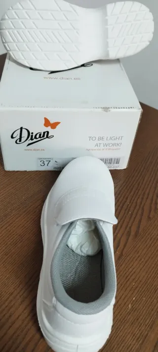 Zapatos Dian Blancos Talla 37